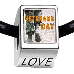 Pandora Veterans Day Soldier Charm